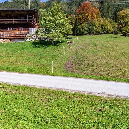 Kastnhaeusl Urige Huette * Oberau