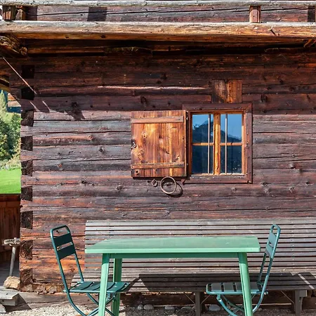 Feriehus Kastnhaeusl Urige Huette